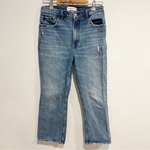 Abercrombie & Fitch Ultra High Rise Kick Flare Jean